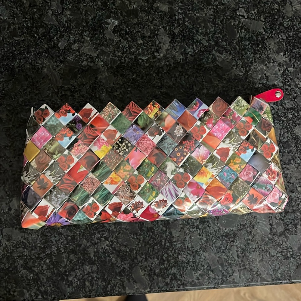 Nahui Ollin Clutch